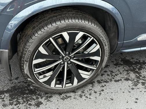 2026 Volvo XC90 B6 Ultra 7-Seater