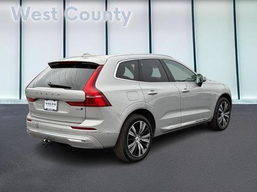 2023 Volvo XC60 B5 Plus Bright Theme