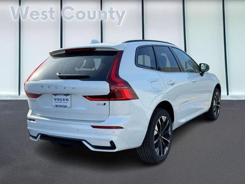 Crystal White 2026 Volvo XC60 B5 Plus