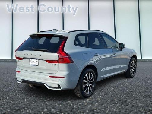 2025 Volvo XC60 B5 Plus