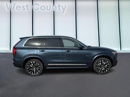2026 Volvo XC90 Plug-In Hybrid T8 Plus 7-Seater
