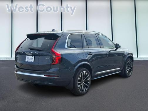 2026 Volvo XC90 B6 Plus 7-Seater