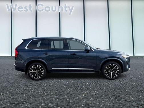 2026 Volvo XC90 B6 Plus 7-Seater