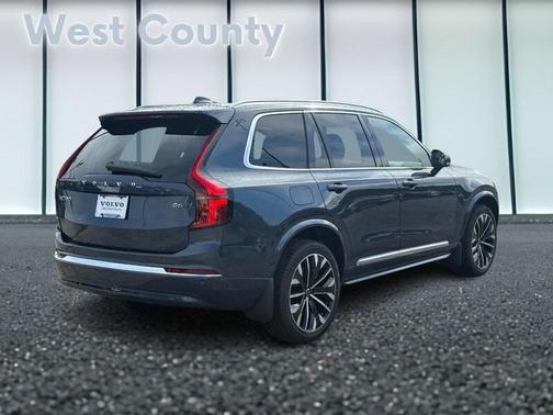 2026 Volvo XC90 B6 Plus 7-Seater