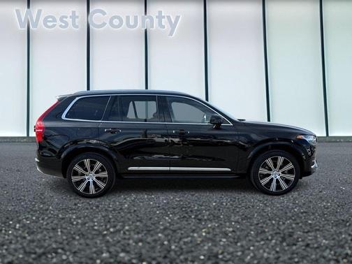 2022 Volvo XC90 T6 Inscription 7 Passenger