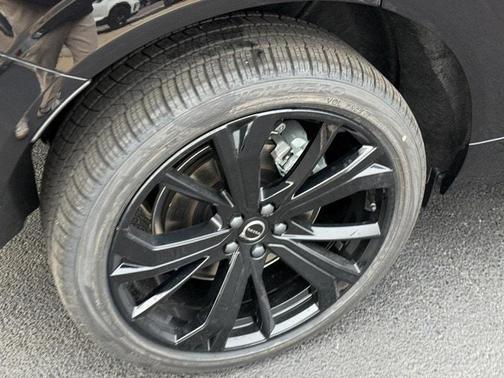 2026 Volvo XC60 Plug-In Hybrid T8 Ultra Black Edition