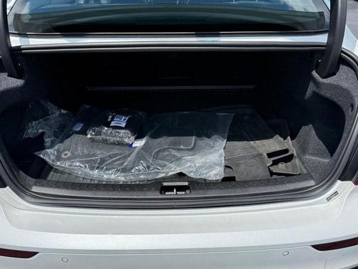 2025 Volvo S60 B5 Plus