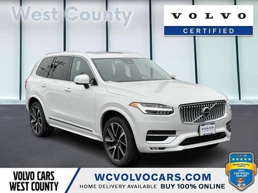 2023 Volvo XC90 B5 Plus