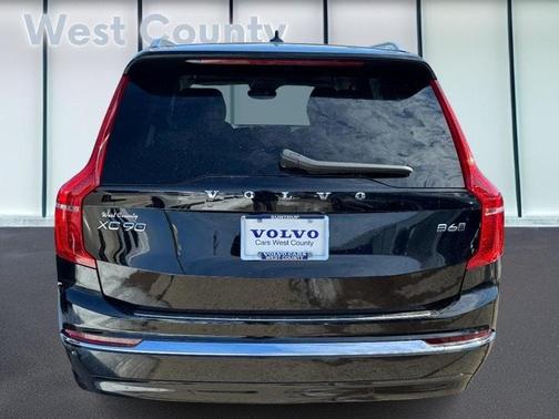 2024 Volvo XC90 B6 Plus Bright Theme 7-Seater