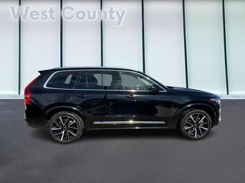 2024 Volvo XC90 B6 Plus Bright Theme 7-Seater