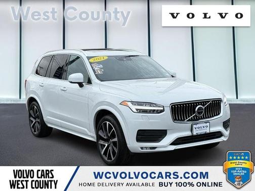 2021 Volvo XC90 T6 Momentum 7 Passenger