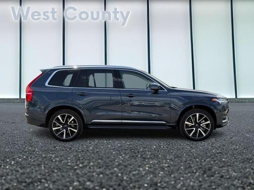 2025 Volvo XC90 B6 AWD Plus 7-Seater