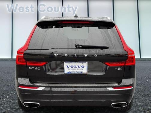 2021 Volvo XC60 T5 Inscription