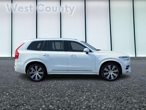 2024 Volvo XC90 Recharge Plug-In Hybrid T8 Ultimate Bright Theme 7-Seater