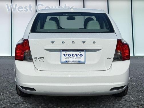 2009 Volvo S40 2.4i