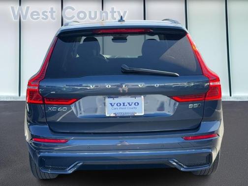 2025 Volvo XC60 B5 Plus