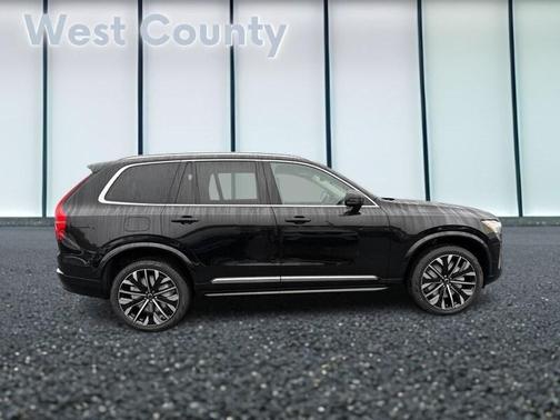 2026 Volvo XC90 B6 Plus 7-Seater