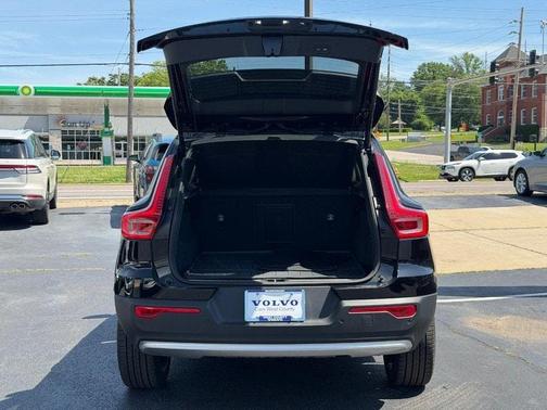 Onyx Black 2025 Volvo XC40 B5 Plus Bright Theme