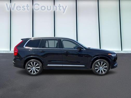 Onyx Black 2025 Volvo XC90 B6 Plus 7-Seater