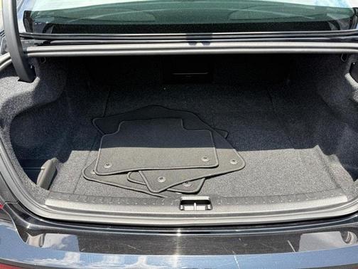 2025 Volvo S60 B5 Plus