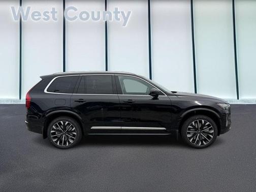 Onyx Black Metallic 2026 Volvo XC90 Plug-In Hybrid T8 Plus 7-Seater