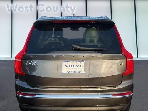 2023 Volvo XC90 B6 Plus 7-Seater