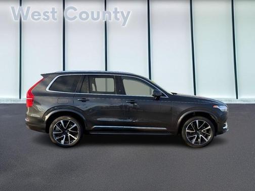 2023 Volvo XC90 B6 Plus 7-Seater