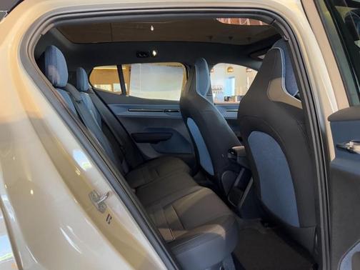 2026 Volvo EX30 SINGLE MOTOR PLUS