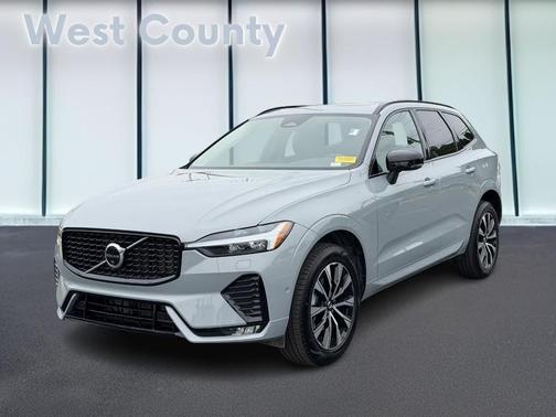 Metallic 2025 Volvo XC60 B5 Plus