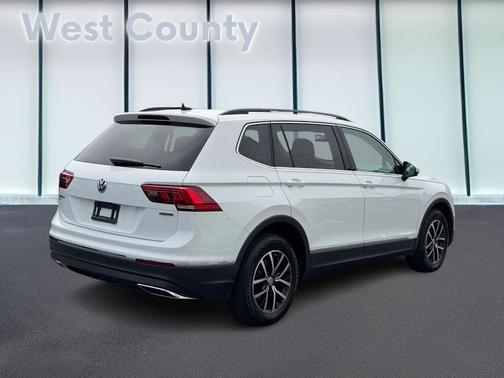 Pure White 2021 Volkswagen Tiguan 2.0T SE