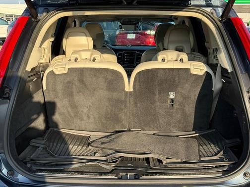 2023 Volvo XC90 B6 Ultimate 6-Seater