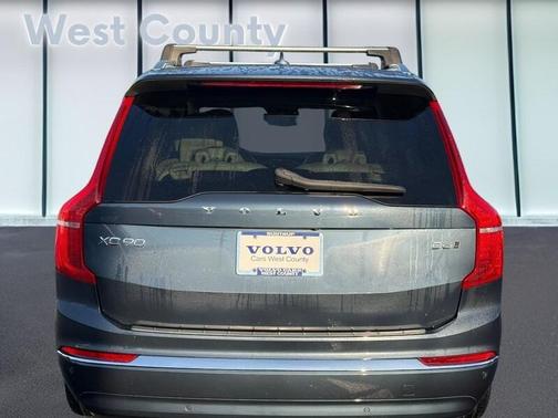 2023 Volvo XC90 B6 Ultimate 6-Seater