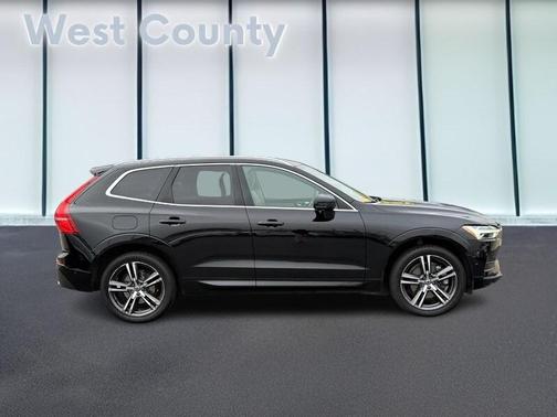 2019 Volvo XC60 T6 Momentum