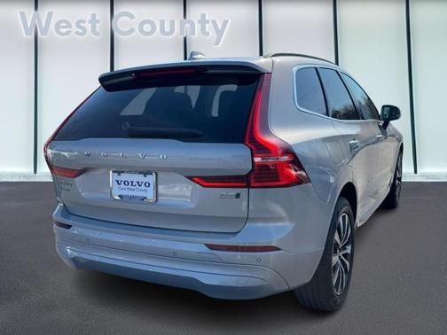 2023 Volvo XC60 B5 Core