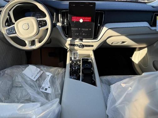 2026 Volvo XC60 Plug-In Hybrid T8 Ultra