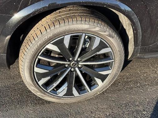 2026 Volvo XC90 Plug-In Hybrid T8 Ultra 7-Seater