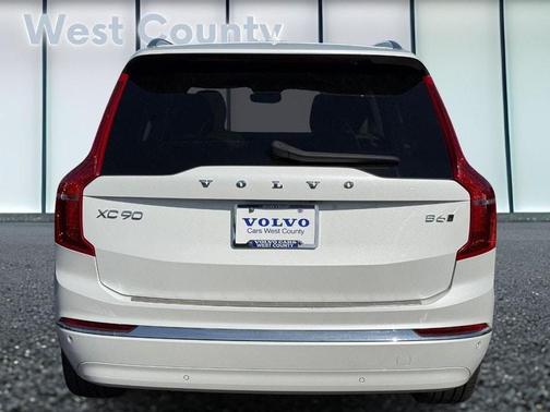2024 Volvo XC90 B6 Plus Bright Theme 7-Seater