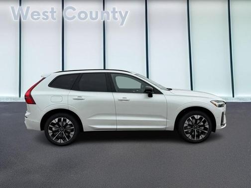 Crystal White 2026 Volvo XC60 B5 Plus