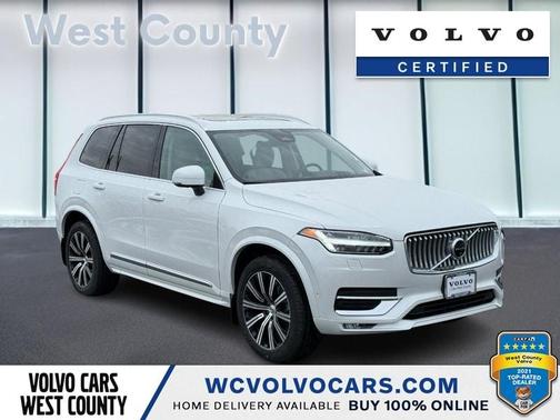 2023 Volvo XC90 B5 Plus