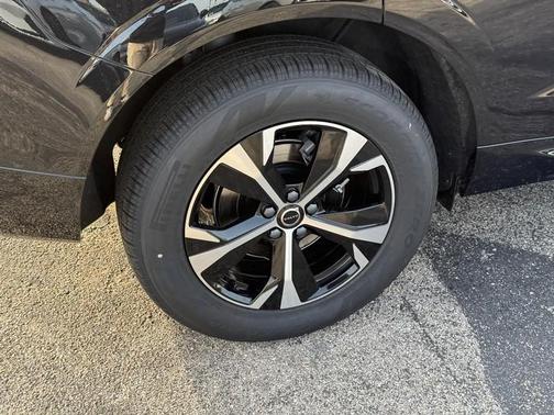 2026 Volvo XC60 B5 Core