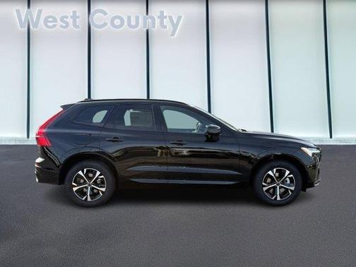 2026 Volvo XC60 B5 Core