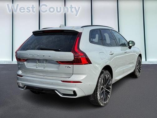 2026 Volvo XC60 Plug-In Hybrid T8 Ultra