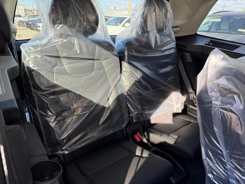 2026 Volvo XC90 B6 Ultra 7-Seater