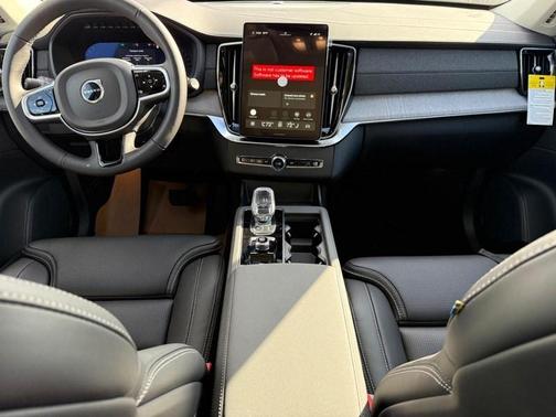 2026 Volvo XC90 B6 Ultra 7-Seater