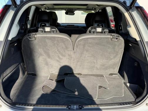 2025 Volvo XC90 B6 Plus 7-Seater