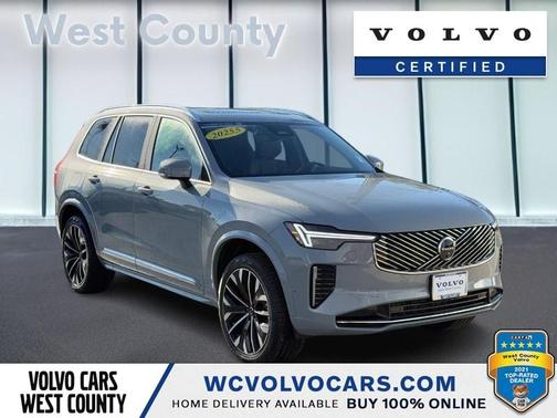 2025 Volvo XC90 B6 Plus 7-Seater