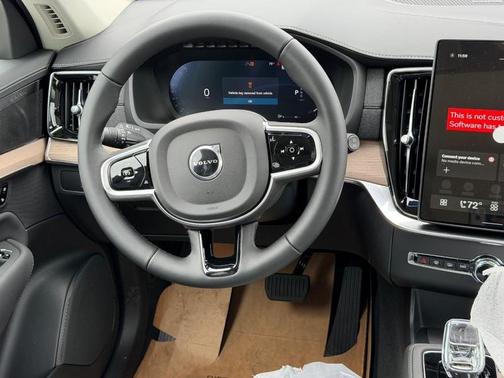 Denim Blue Metallic 2026 Volvo XC90 B6 Plus 7-Seater