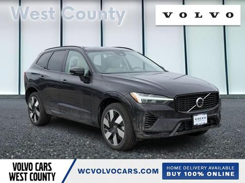 2025 Volvo XC60 Plug-In Hybrid T8 AWD Plus