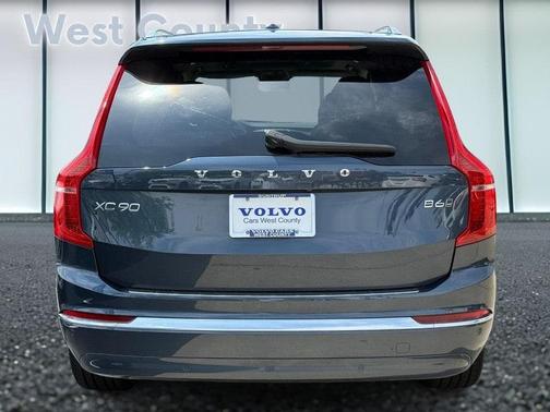 2024 Volvo XC90 B6 Plus Bright Theme 6-Seater