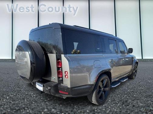 2023 Land Rover Defender X-Dynamic SE